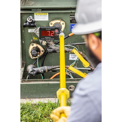 Digital Voltage Indicator