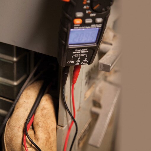 600A Digital Clamp Meter AC