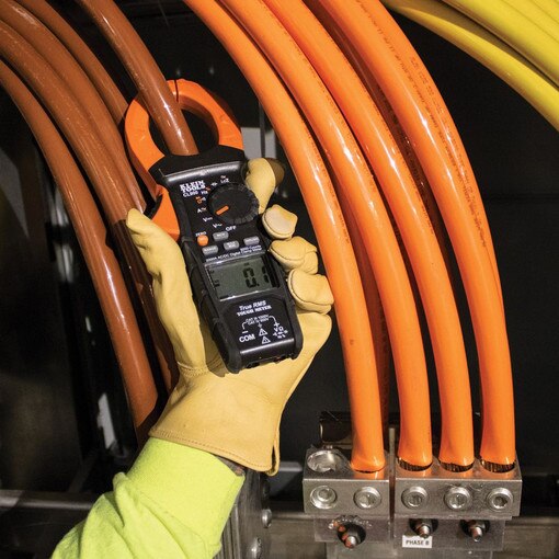 Digital Clamp Meter, AC Auto-Range