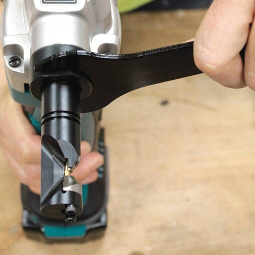 18V Li-Ion Cordless 16 Gauge