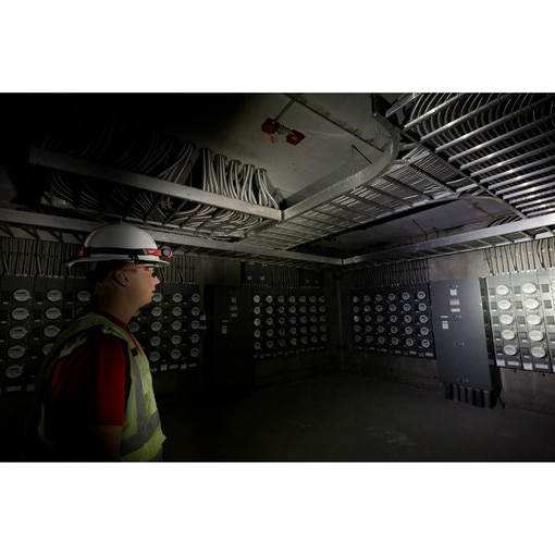 REDLTHIUM USB Rechargeable Hard Hat