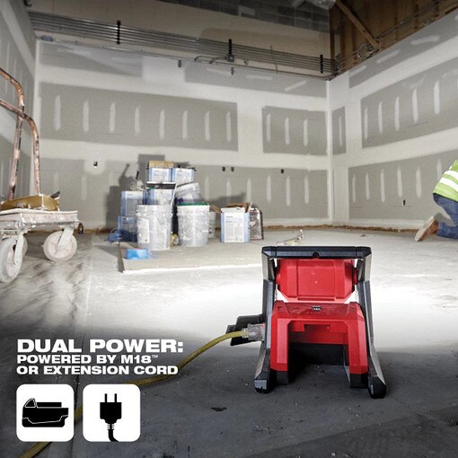 M18 ROVER Dual Power Flood Light