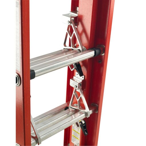 16' Type lA Fiberglass D-Rung